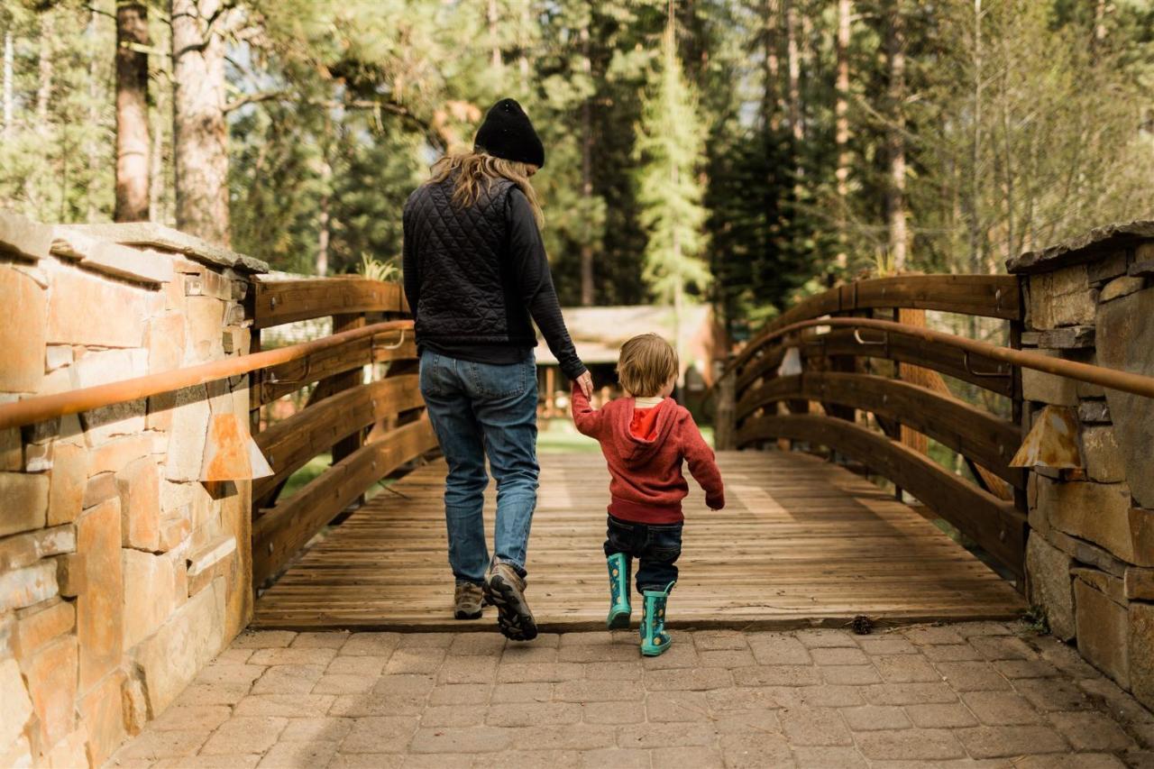 Lake Creek Lodge Camp Sherman エクステリア 写真