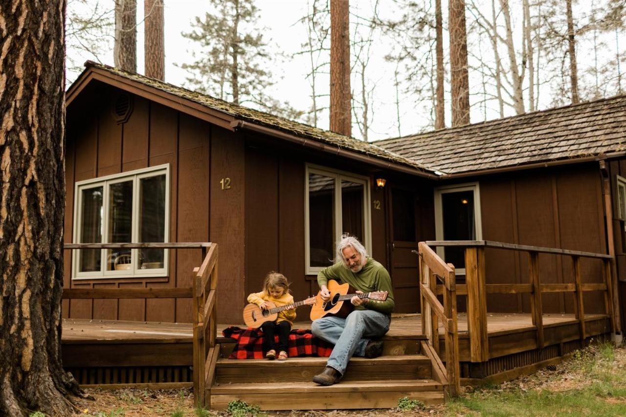 Lake Creek Lodge Camp Sherman エクステリア 写真