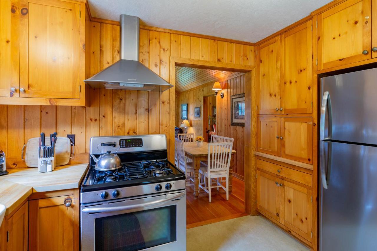 Lake Creek Lodge Camp Sherman エクステリア 写真