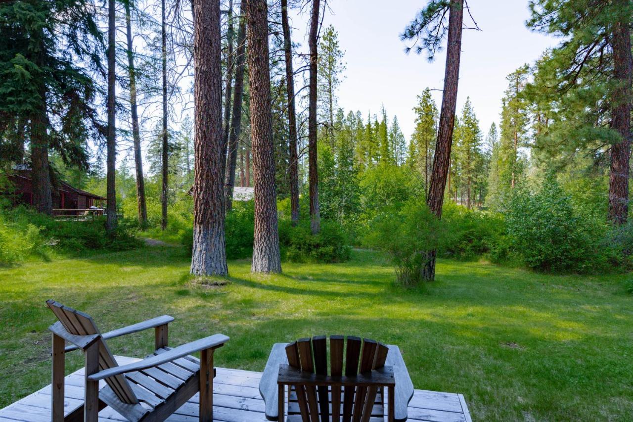 Lake Creek Lodge Camp Sherman エクステリア 写真