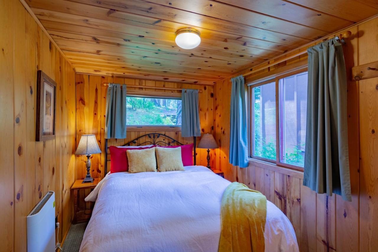 Lake Creek Lodge Camp Sherman エクステリア 写真